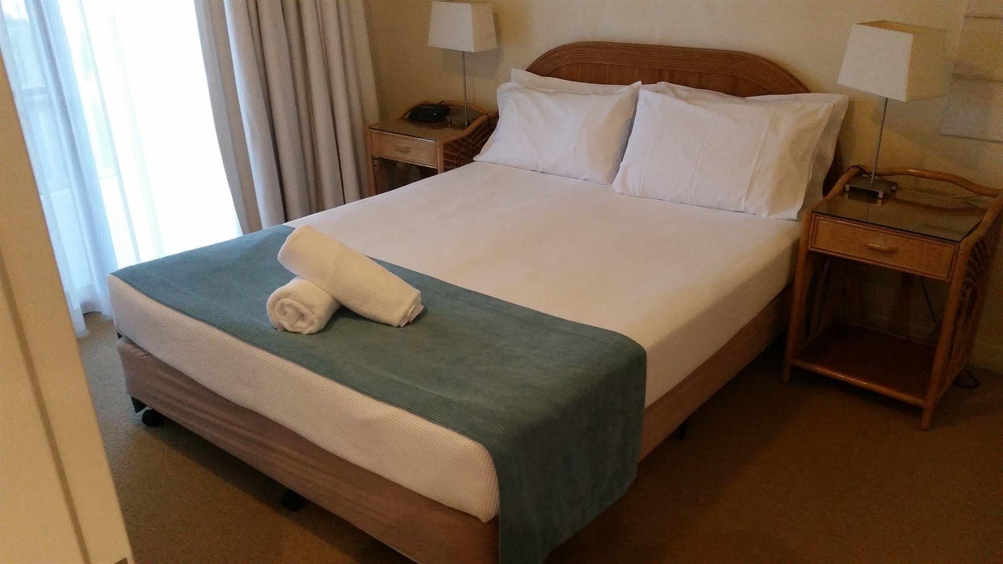 Seascape Holidays - Tropical Reef Apartments Port Douglas Bagian luar foto